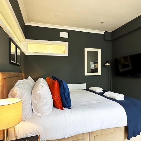 Liam Place Near Hyde Park - 1 Double Bed, 1 Sofa Bed, Spacious Apartment, Private Entrance Лондон Екстер'єр фото