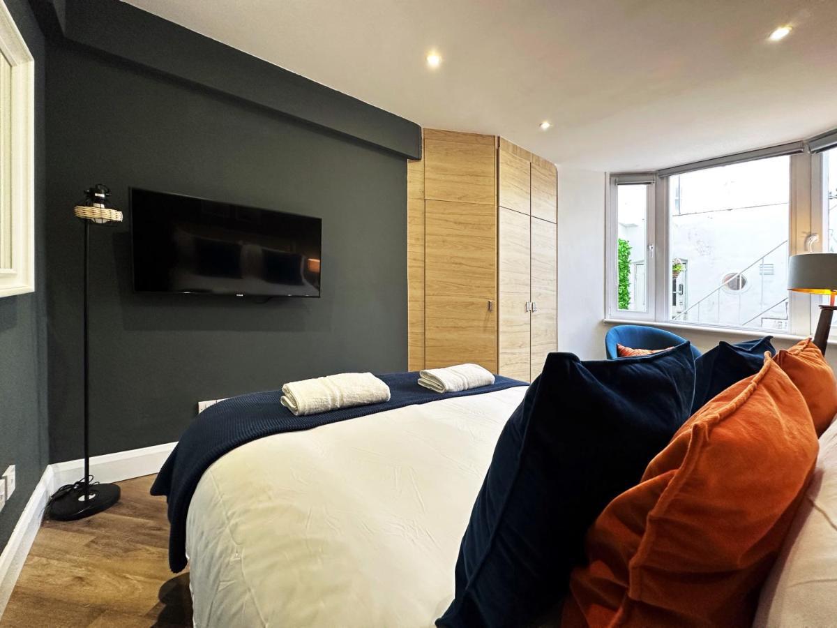 Liam Place Near Hyde Park - 1 Double Bed, 1 Sofa Bed, Spacious Apartment, Private Entrance Лондон Екстер'єр фото