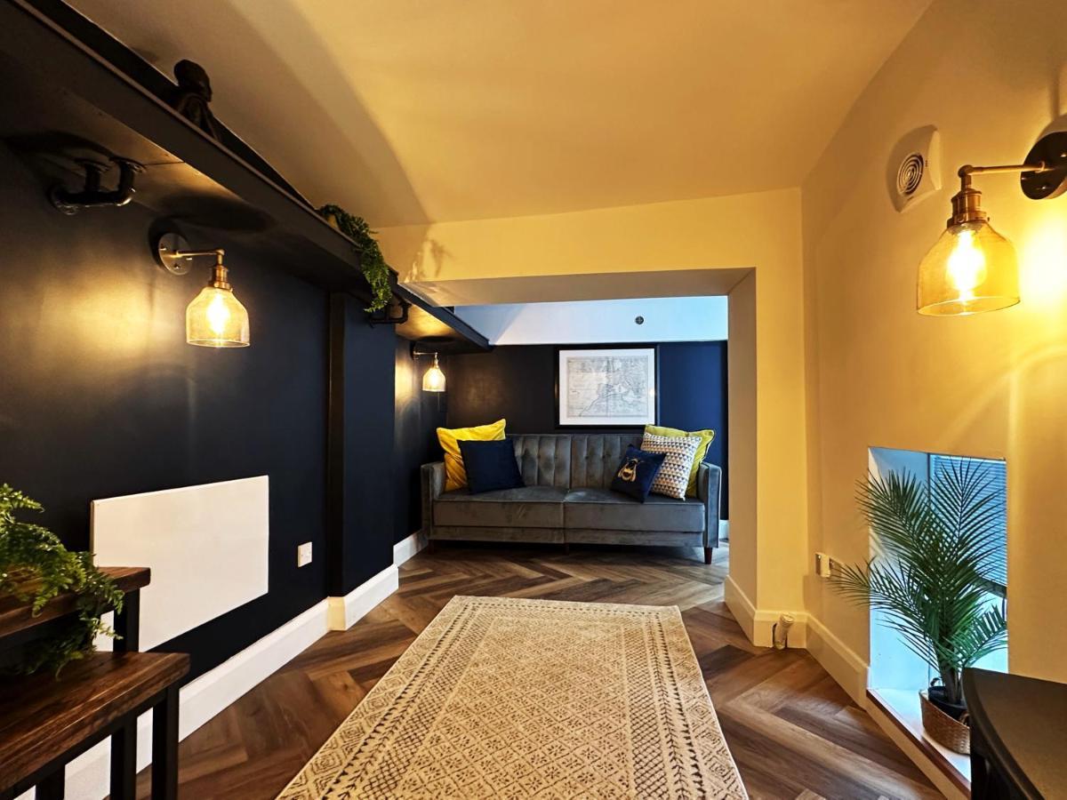 Liam Place Near Hyde Park - 1 Double Bed, 1 Sofa Bed, Spacious Apartment, Private Entrance Лондон Екстер'єр фото