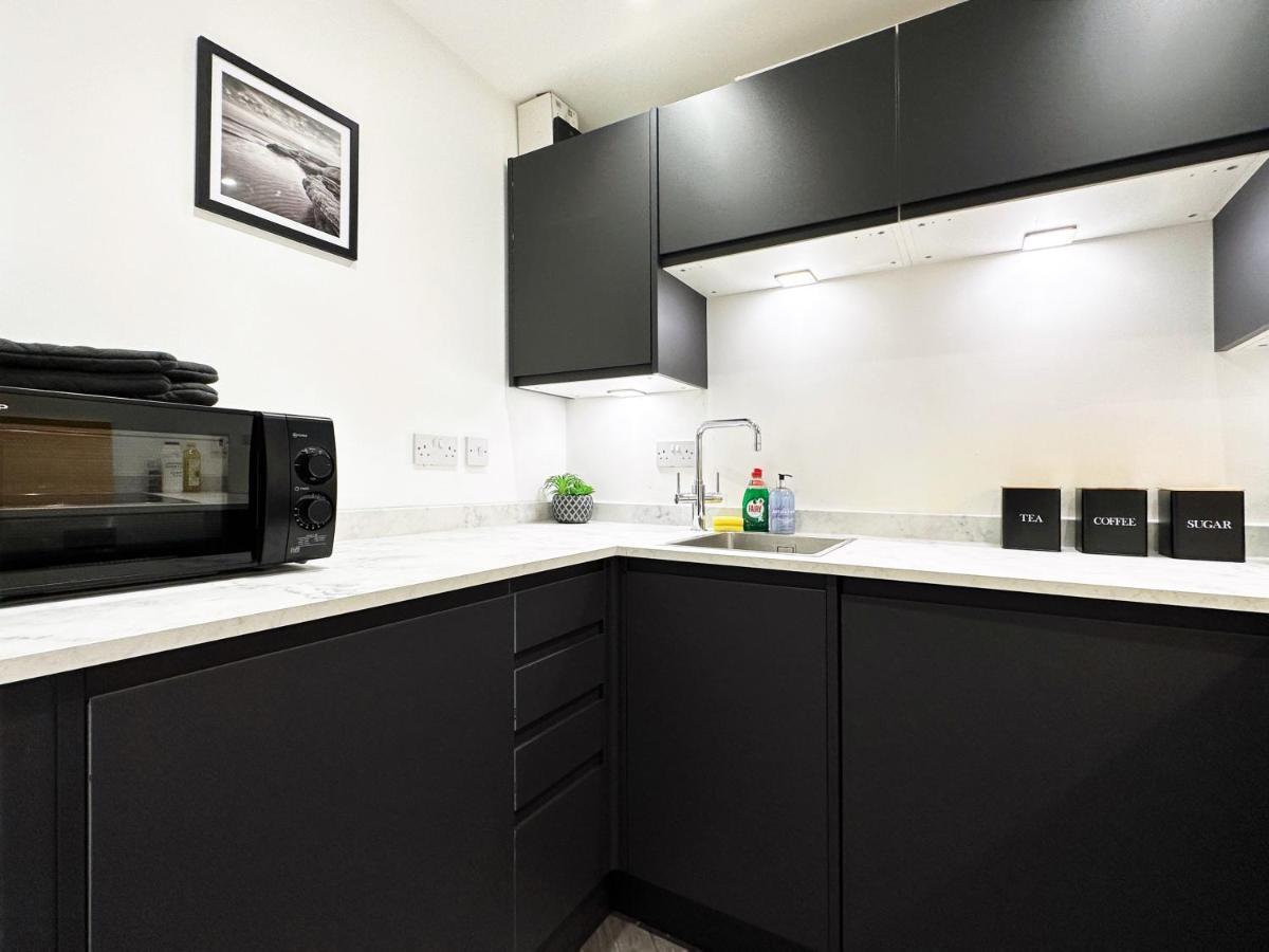 Liam Place Near Hyde Park - 1 Double Bed, 1 Sofa Bed, Spacious Apartment, Private Entrance Лондон Екстер'єр фото